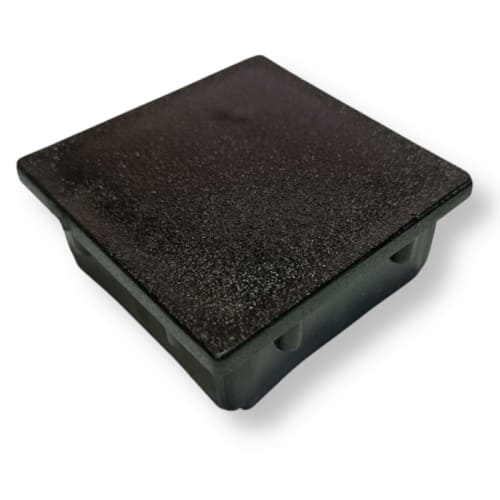 REGATON CUADRADO NEGRO 15 x 15 x U